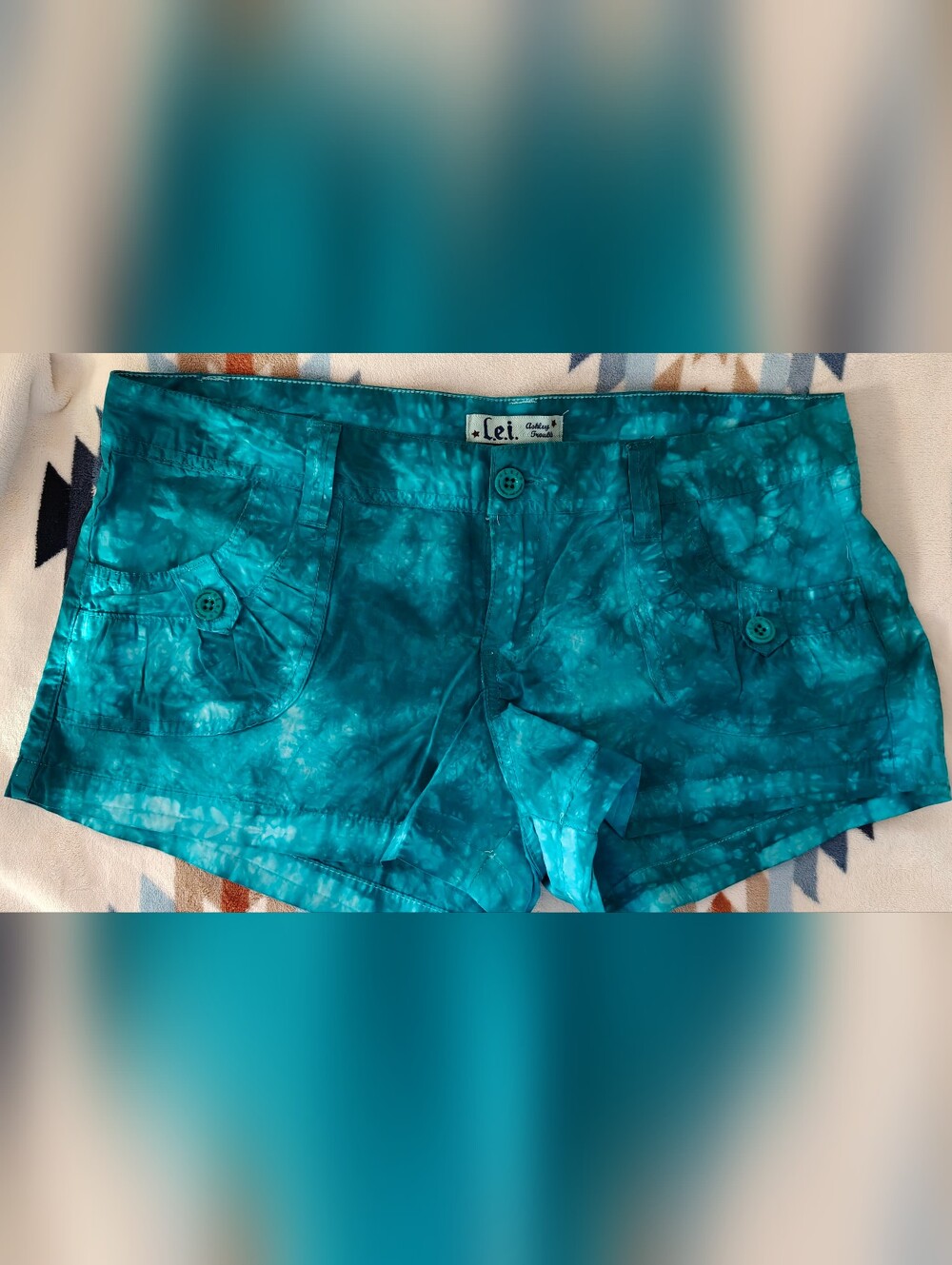 Lei Teal Tie-Dye Men’s Flat Front Shorts